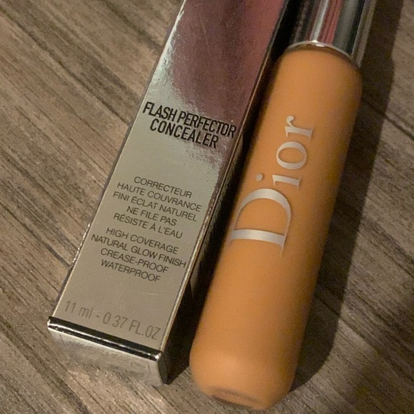 ✨5N✨Dior Backstage NEW In Box Flash Perfector Concealer - Picture 4 of 7